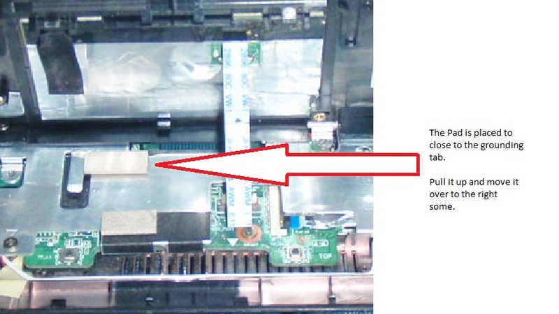 Insides of Asus Eee 1215
